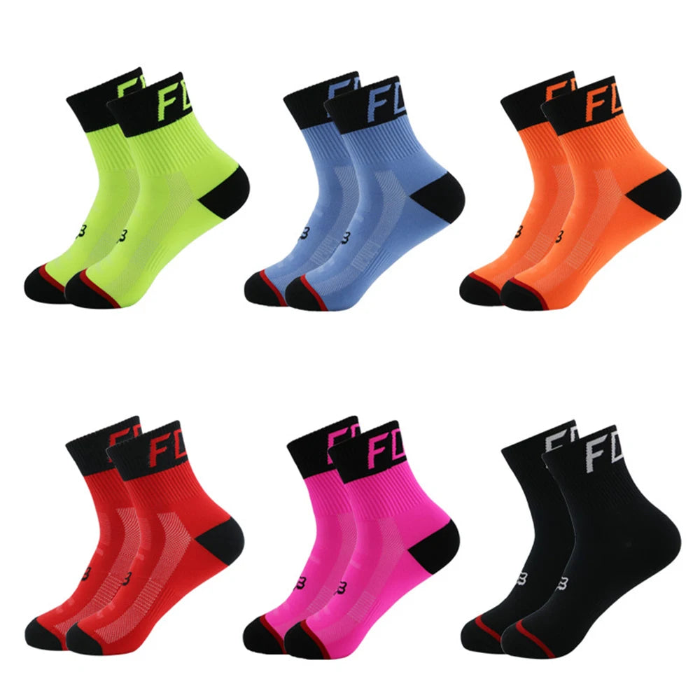 Aero Seamless Cycling Socks