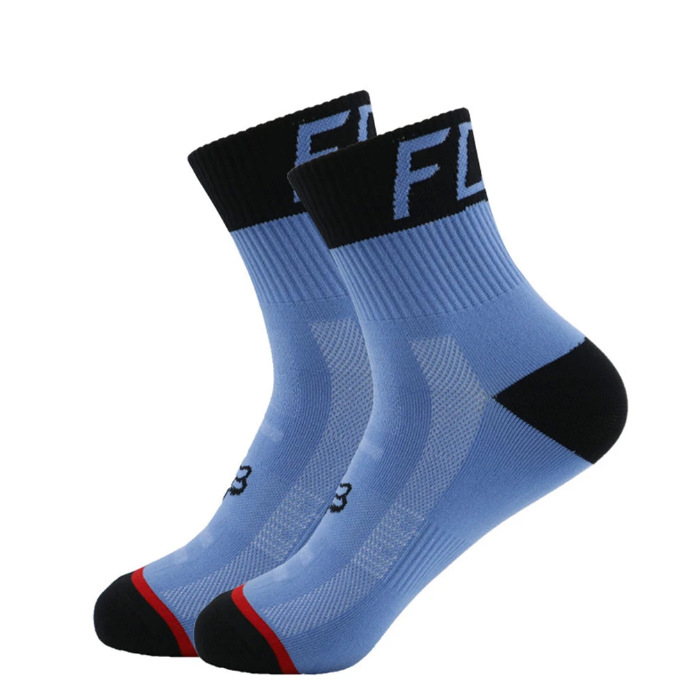 Aero Seamless Cycling Socks