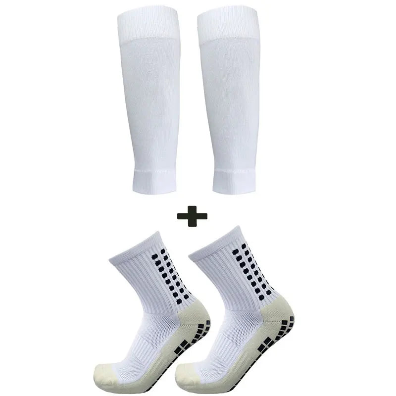 Men’s Grip Soccer Socks and Knee Pads