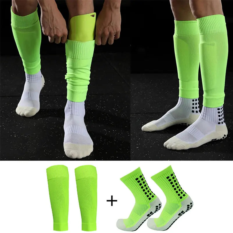 Men’s Grip Soccer Socks and Knee Pads