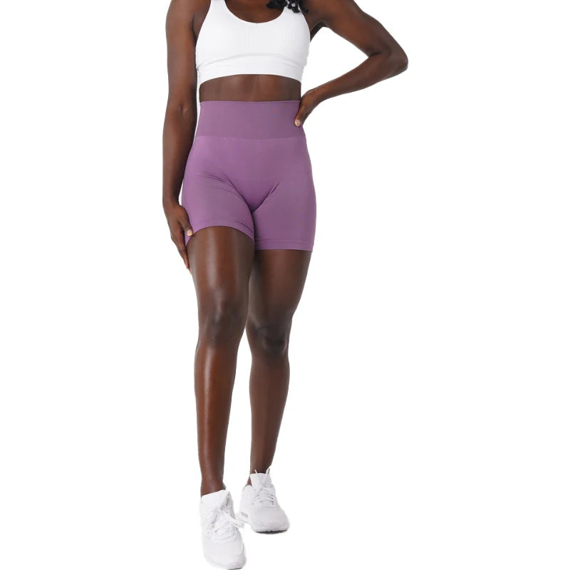 Spandex Solid Seamless Shorts