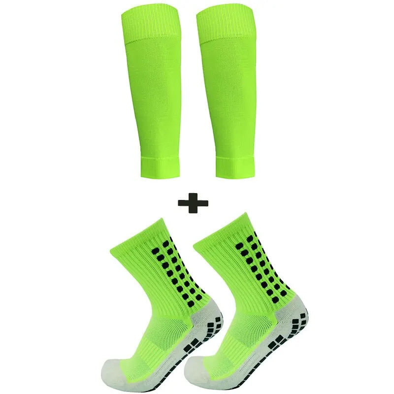 Men’s Grip Soccer Socks and Knee Pads