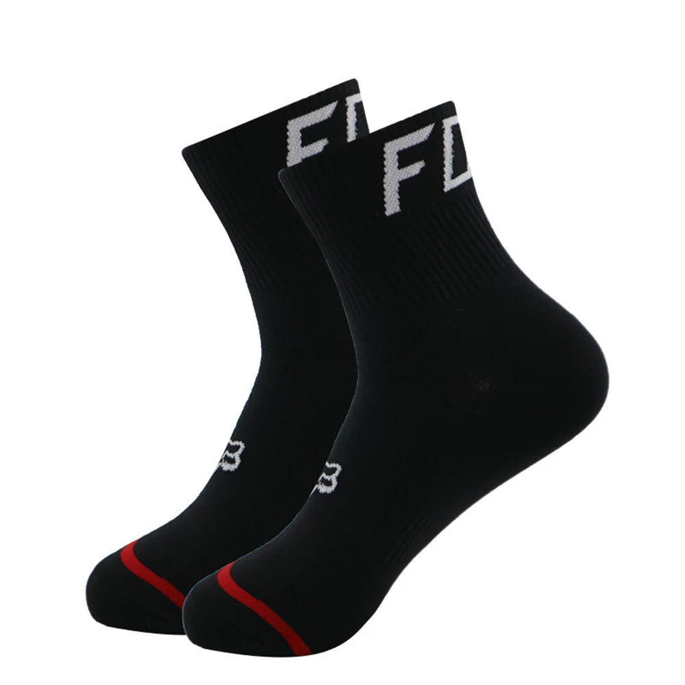 Aero Seamless Cycling Socks